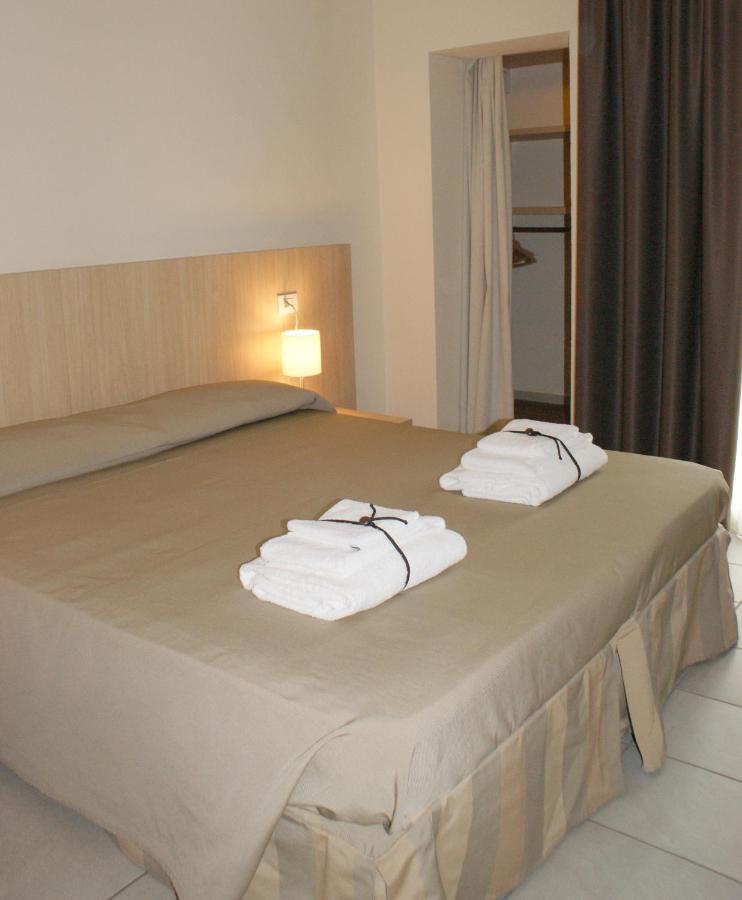 Residence Belmare Rimini Buitenkant foto
