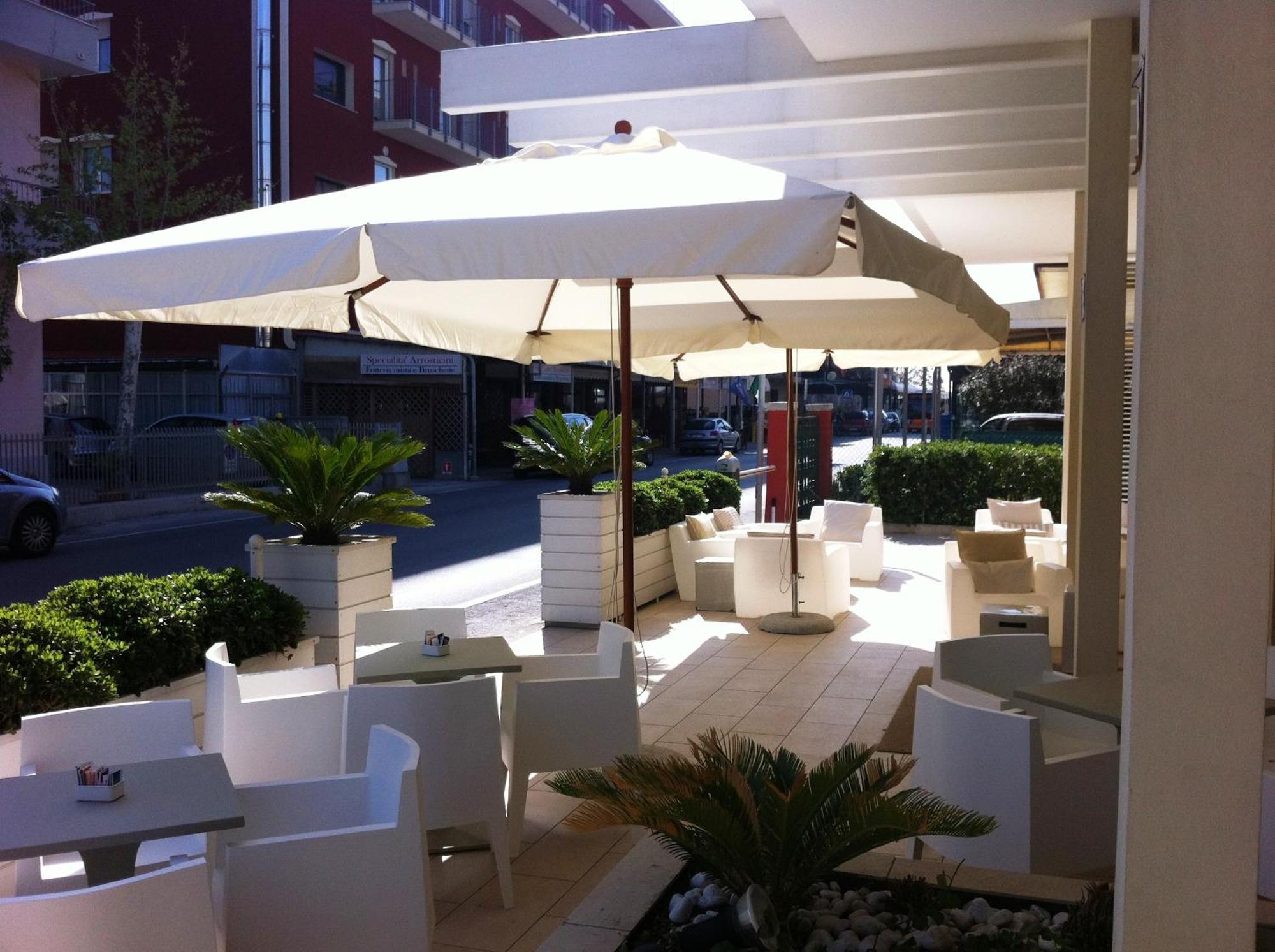 Residence Belmare Rimini Buitenkant foto