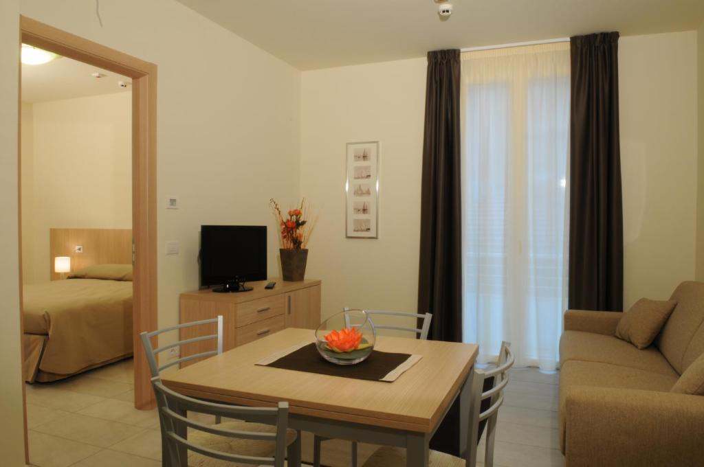 Residence Belmare Rimini Kamer foto