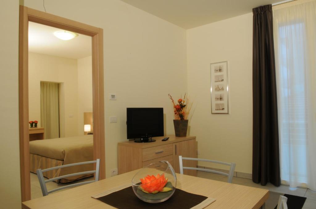 Residence Belmare Rimini Kamer foto