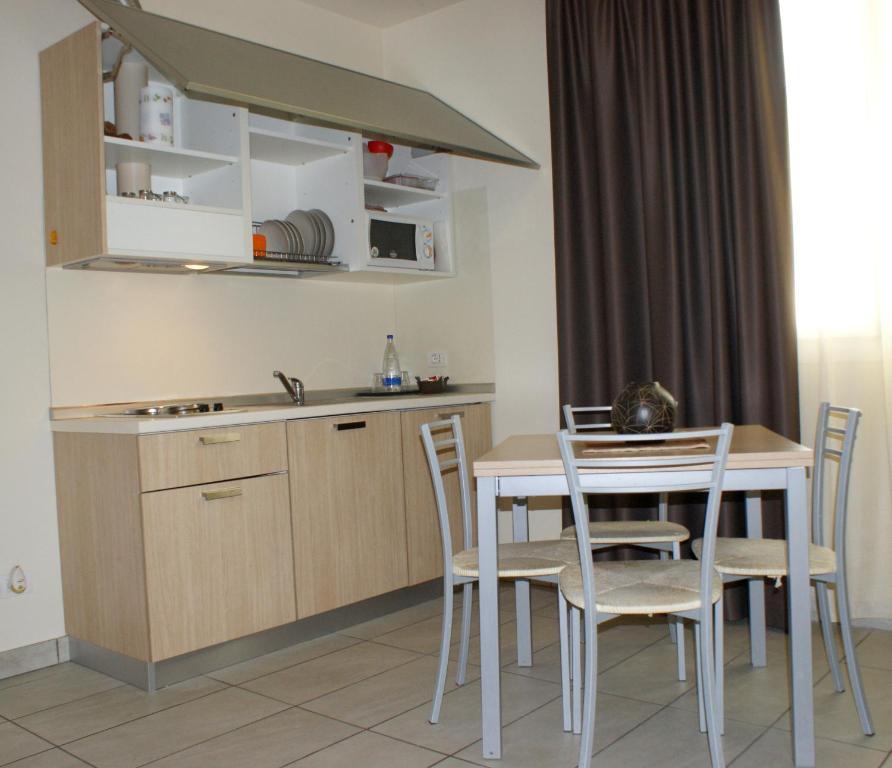 Residence Belmare Rimini Kamer foto
